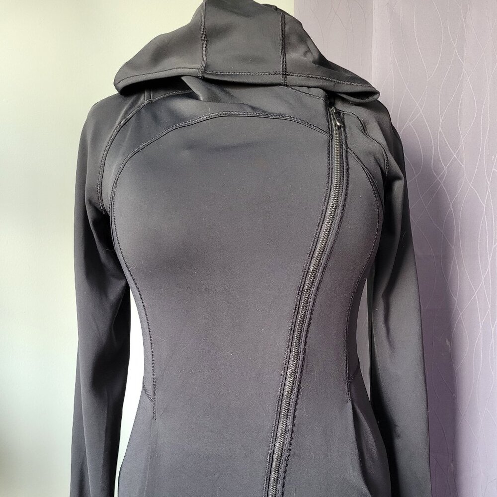 Black Lulu Running Jacket
